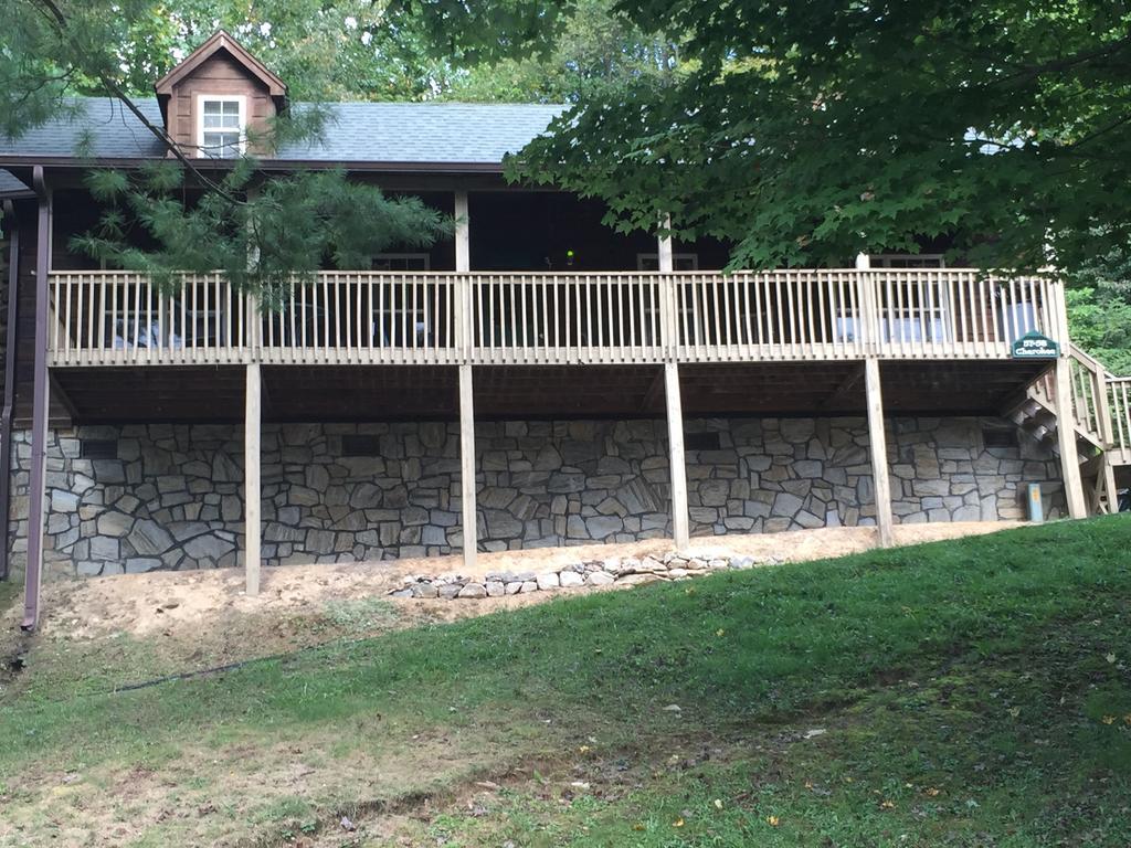 Highland Hills Motel & Cabins Boone Room photo
